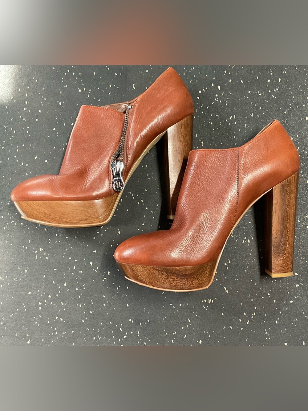 Guess booties